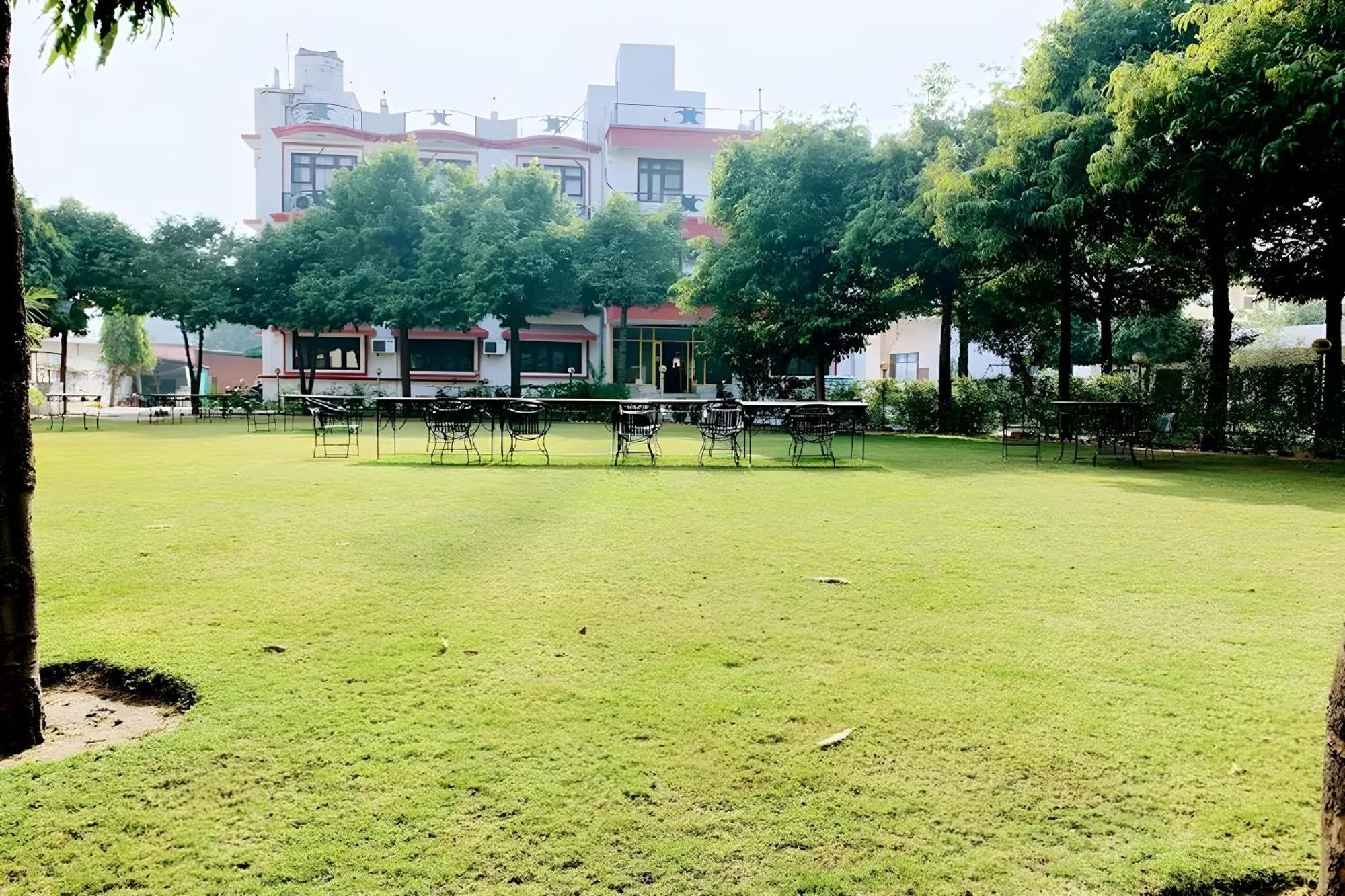 Hotel Amrapali Jaipur Dış mekan fotoğraf